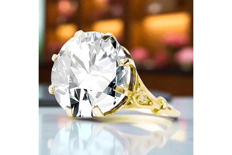 14K Yellow gold Zircon Ring Vintage vrc073y